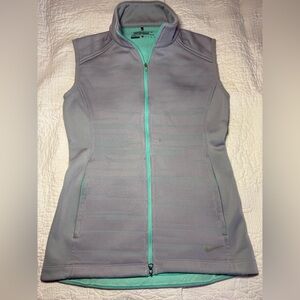 Nike Golf Performance vest in Gray and Aqua